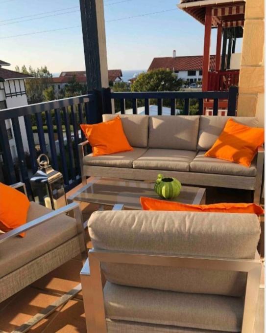 Bel Appartement Avec Piscine Hendaye Exterior photo